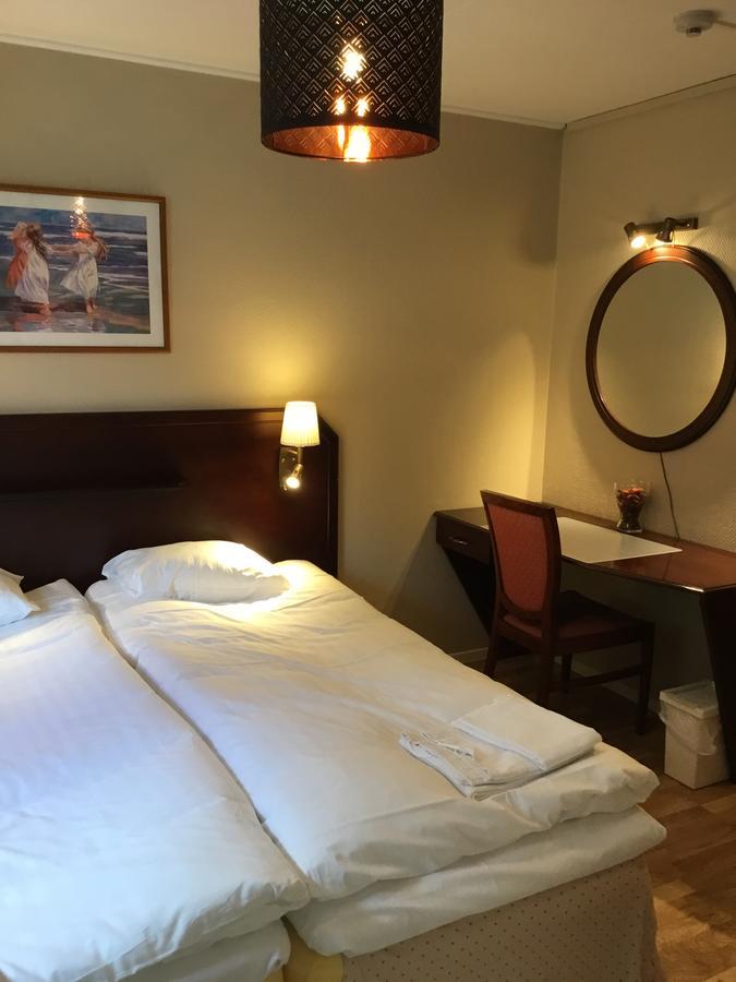 Färgelanda Dagsholm Hotell מראה חיצוני תמונה