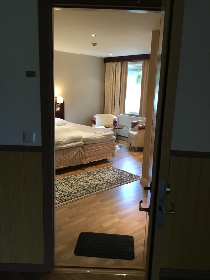 Färgelanda Dagsholm Hotell מראה חיצוני תמונה