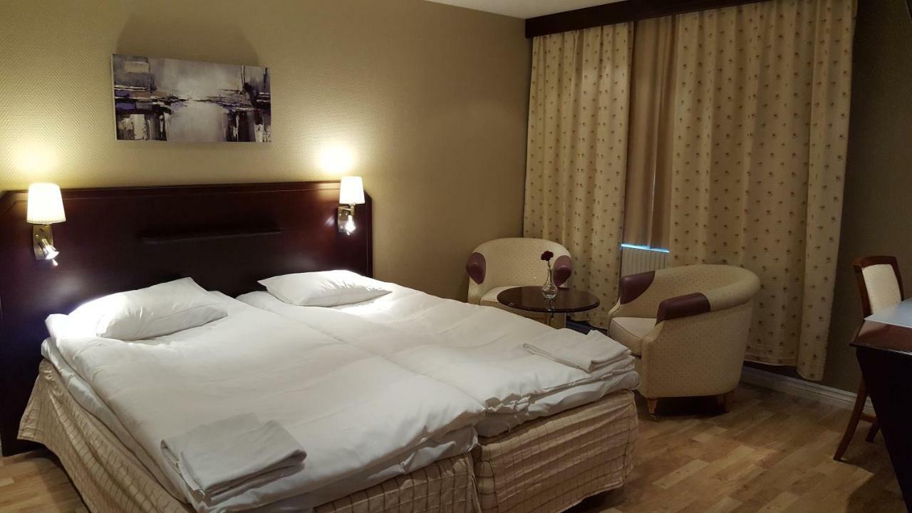 Färgelanda Dagsholm Hotell מראה חיצוני תמונה